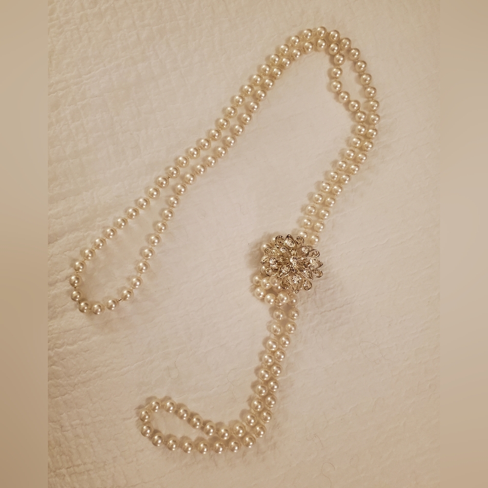 Long Faux Pearl Necklace with Floral Rhinestone Brooch